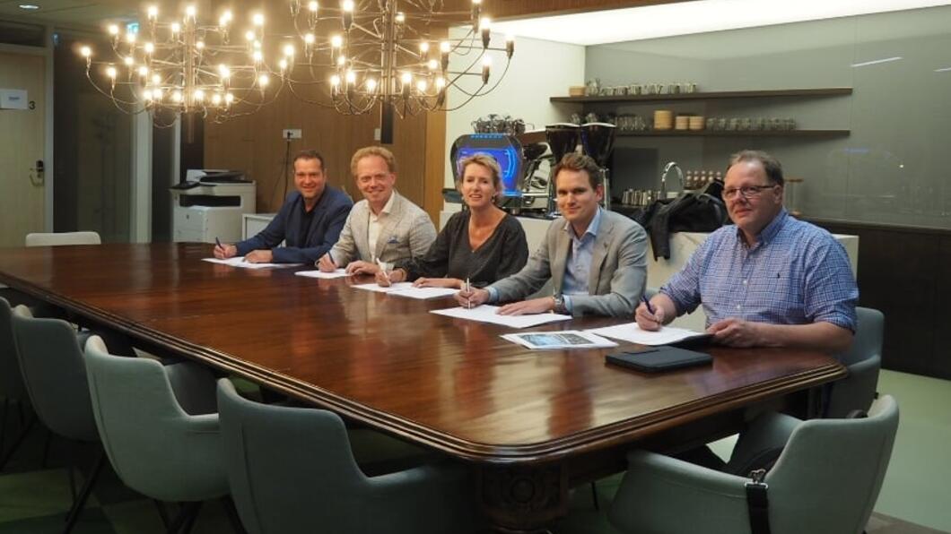 Raadsakkoord AW Ondertekening (Foto: De Schakel Albrandswaard)